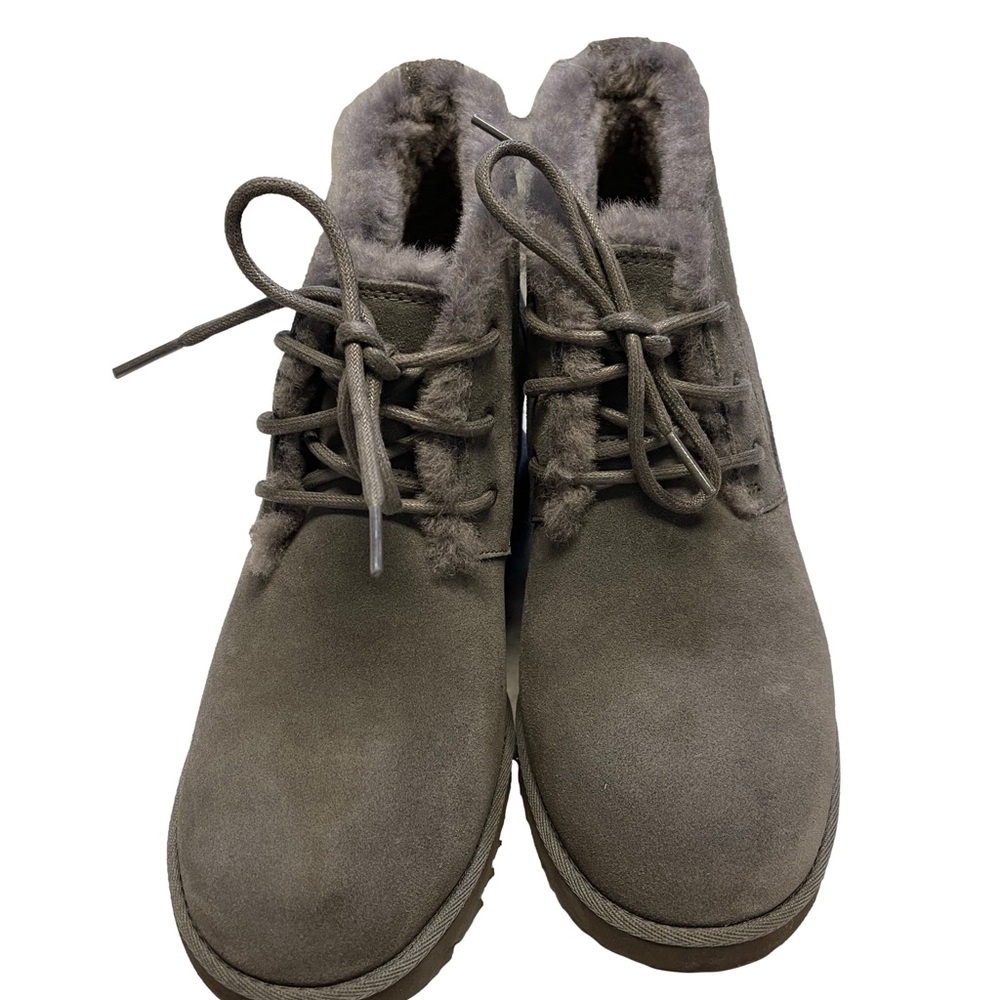 UGG Femme Gray UGG Plush Fully Lined Boots Sz  8.5